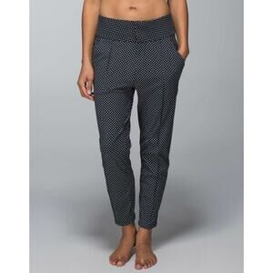 Lululemon 6 Departure Pant - Biggy Dot Printed Black Ghost